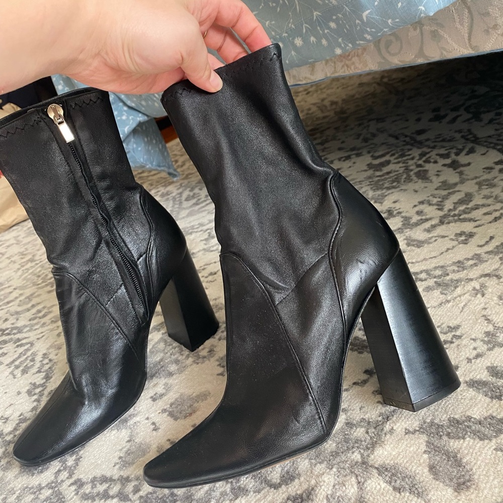 ZARA HEELED BOOTIES